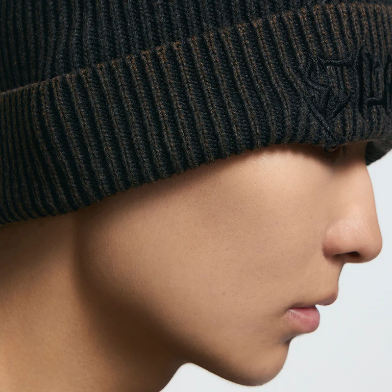 Black Letter Embroidery Beanie - Image 5