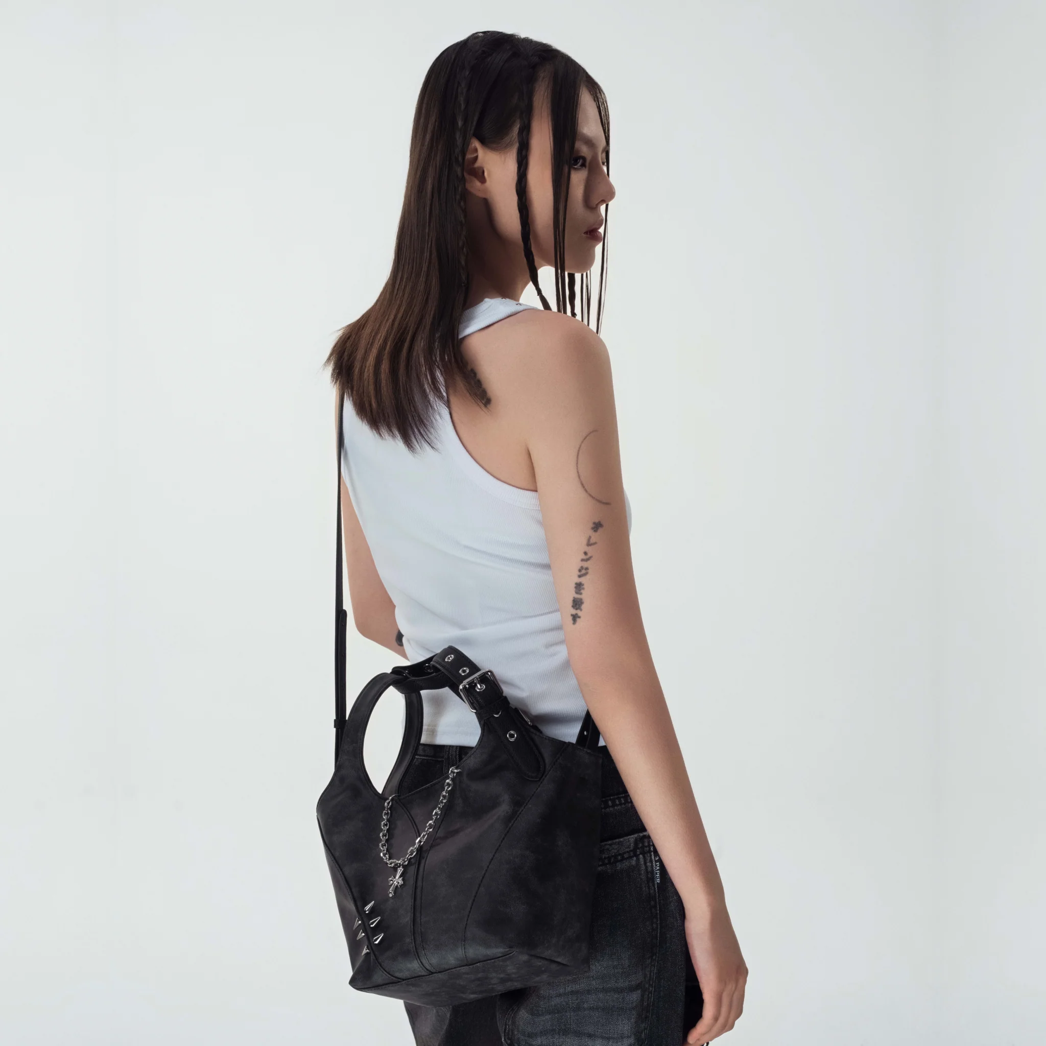 Crossflower Pendant Handbag - Image 4